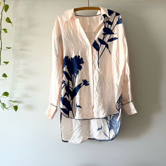 By Anthropologie Long-Sleeve‎ Buttondown Pajama Shirt Medium - Picture 3 of 7